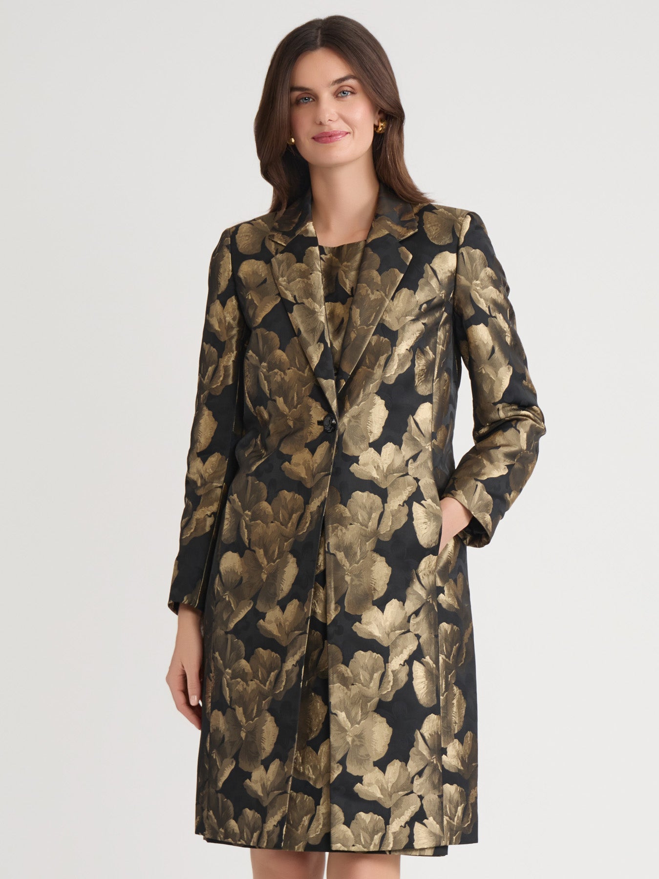 Floral Jacquard Topper in Gold/Black | Kasper