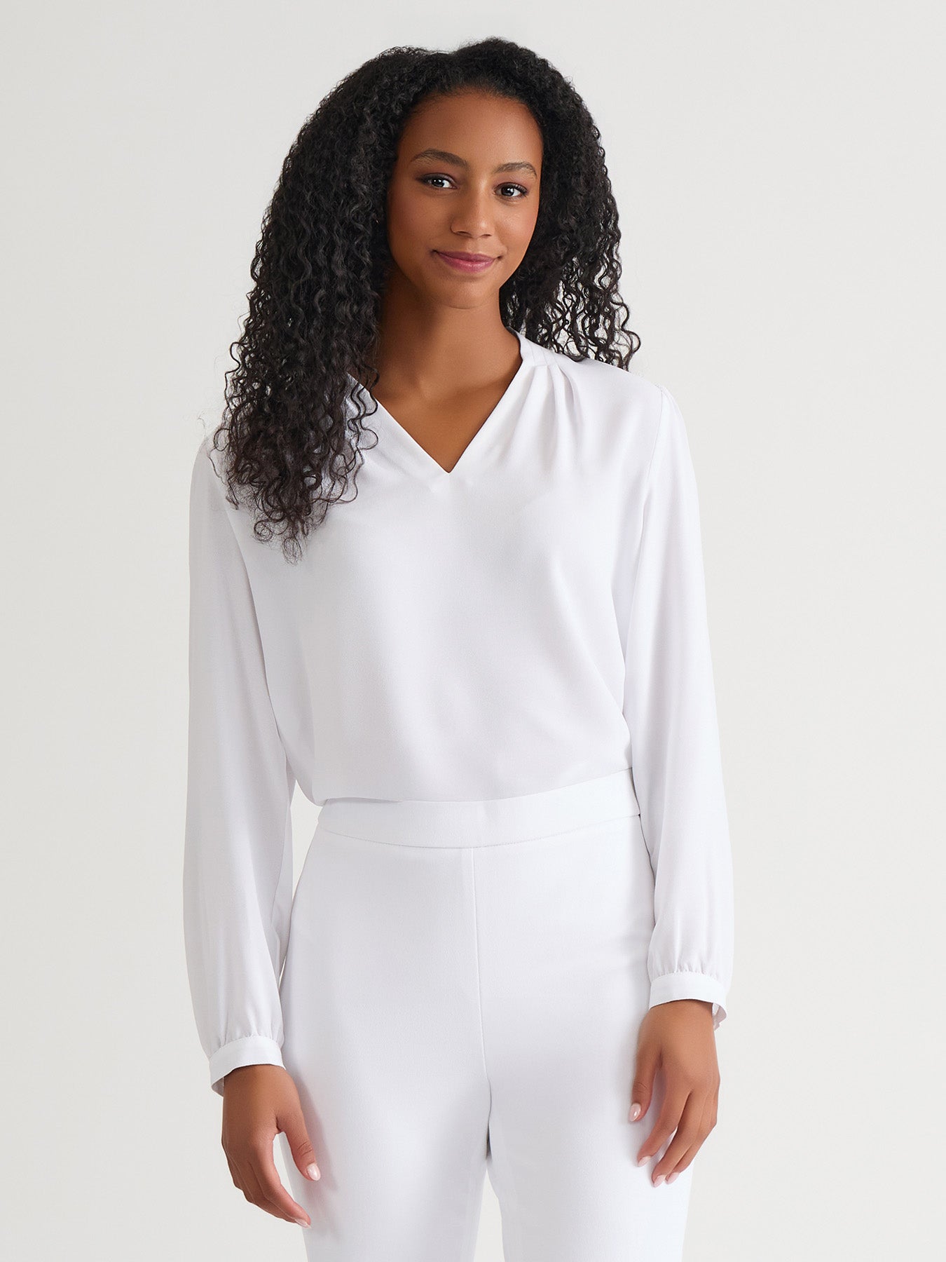 トップス Papier thibaut blouse/white Plus Ruffle Sleeve V-Neck Blouse, White in White | Kasper