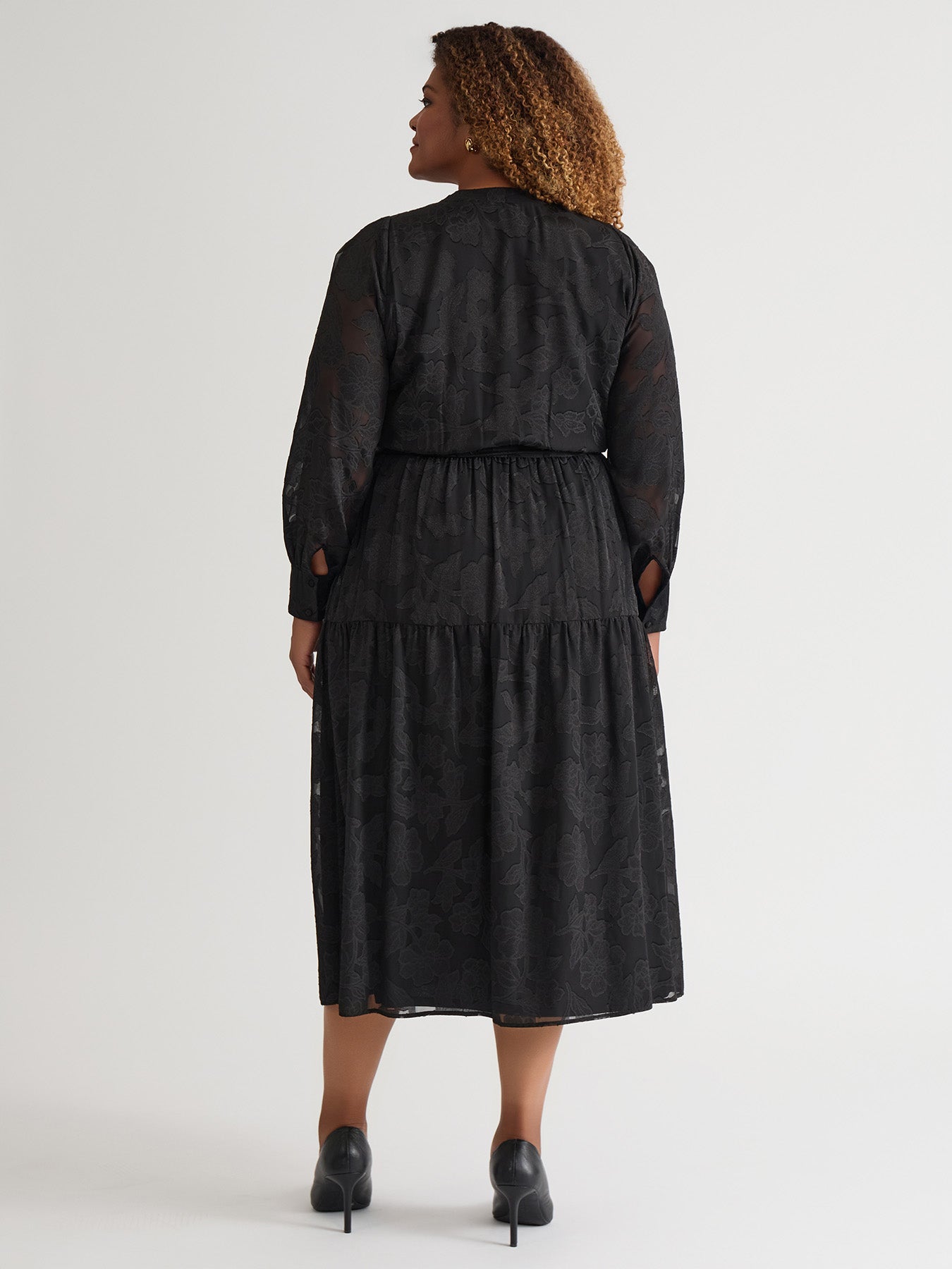 everyday i dress all black for a show 900 racks Kasper Women's Soft V-Neck Tiered Midi - Premium acrylic yarn tartan