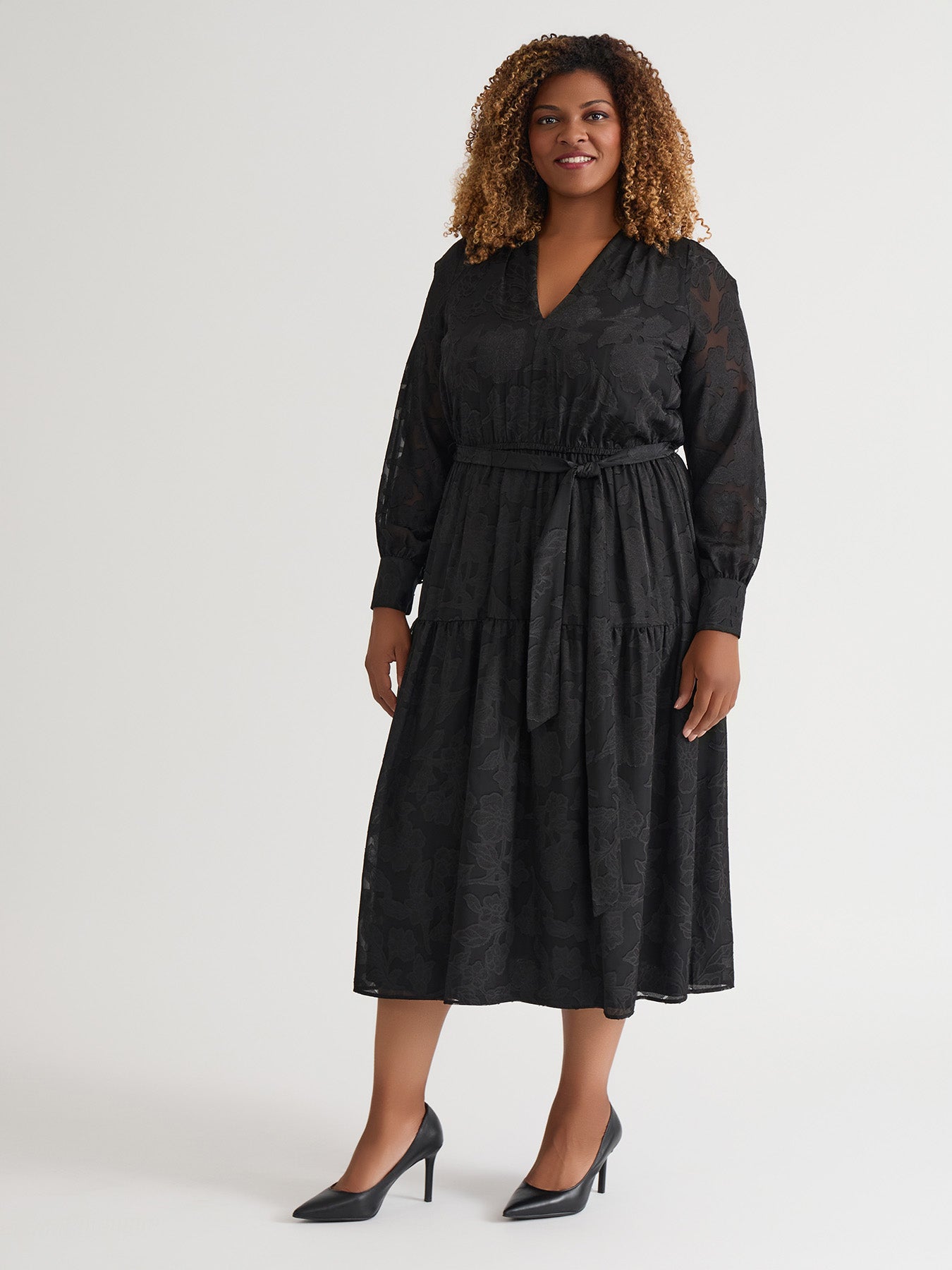Kasper Women's Soft V-Neck Tiered Midi Dress - Black