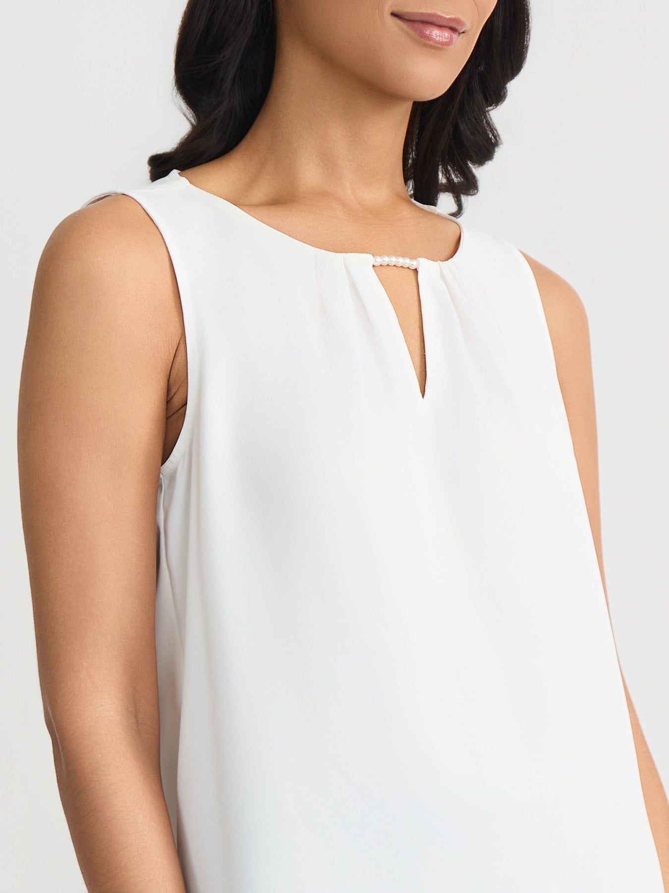 lily white tank top Pleat V-Neck Tank