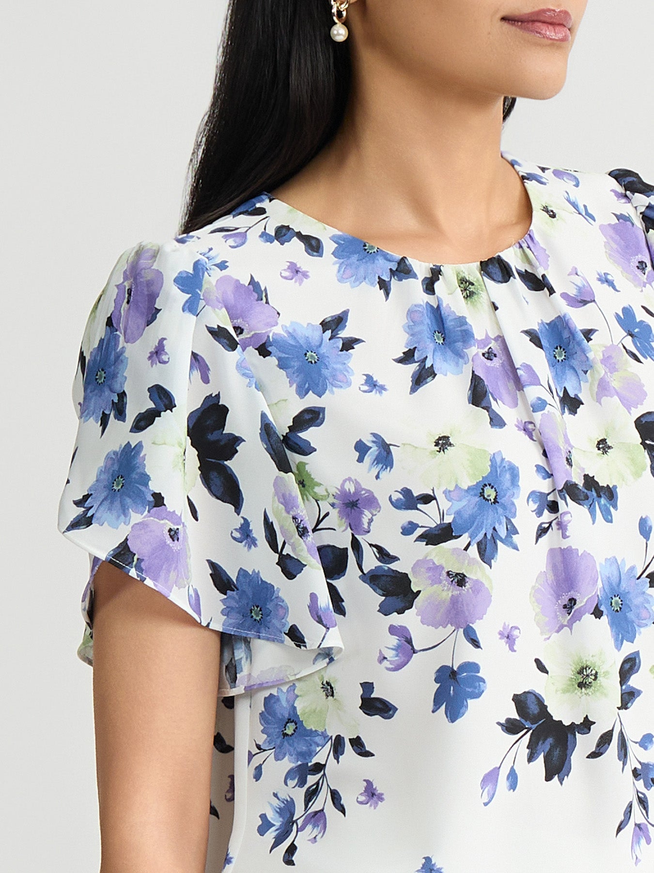 Plus Printed Tulip Sleeve Blouse