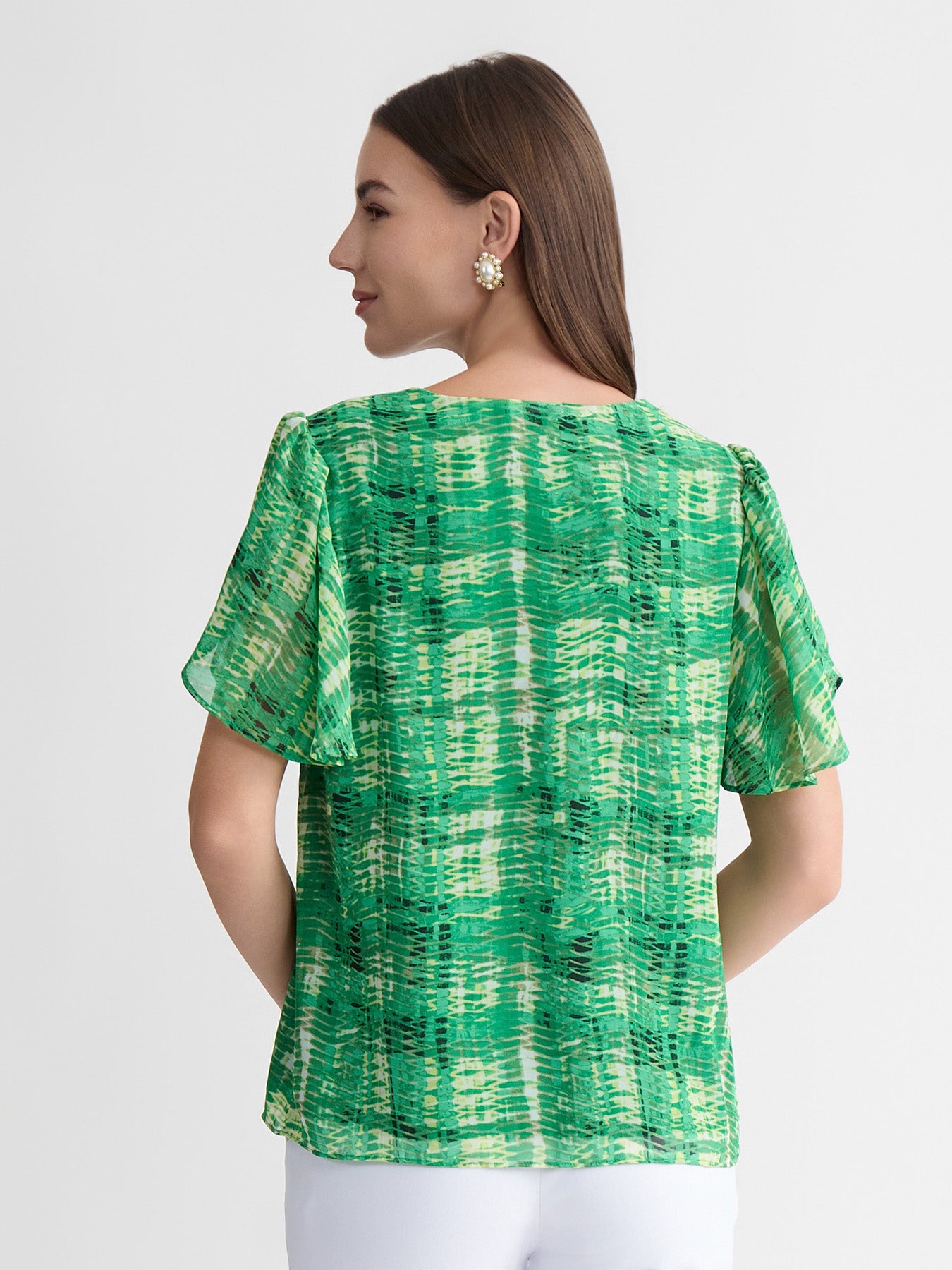 Plus Tulip Sleeve V-Neck Blouse
