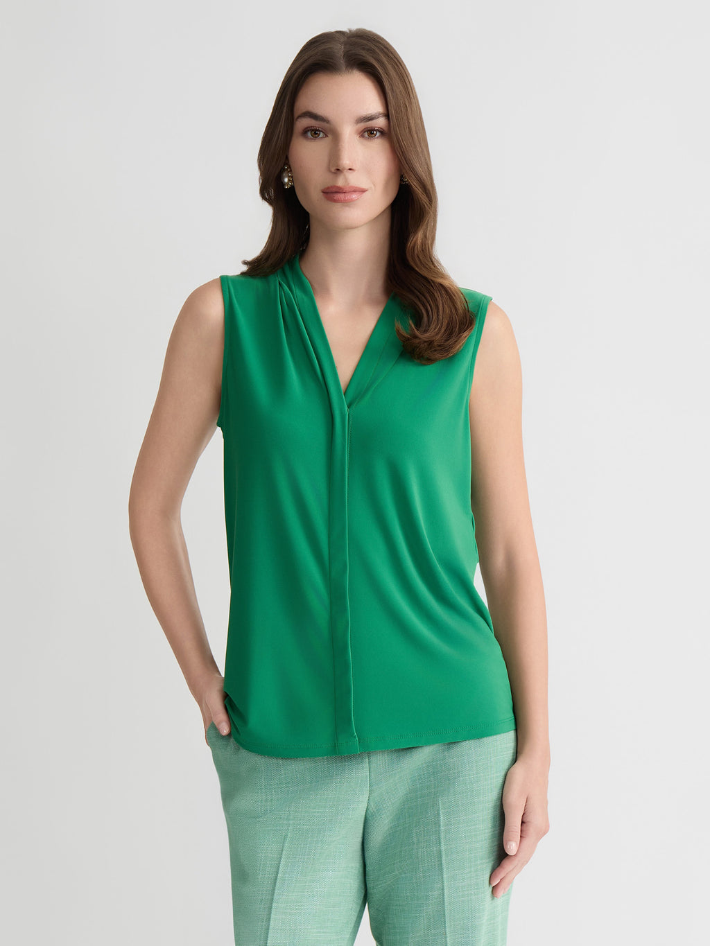 Plus Sleeveless Pleat Neck Top