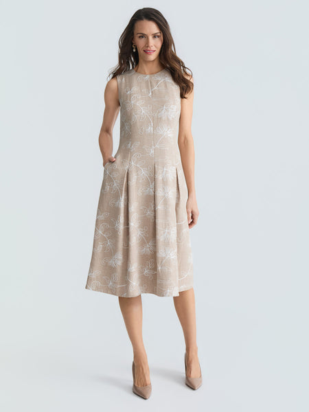 kasper white dresses Women's Missy Embroidered Box Pleat Dress, 16 Chloé Lace-Detailed Chiffon Dress Size:L- Bust 40
