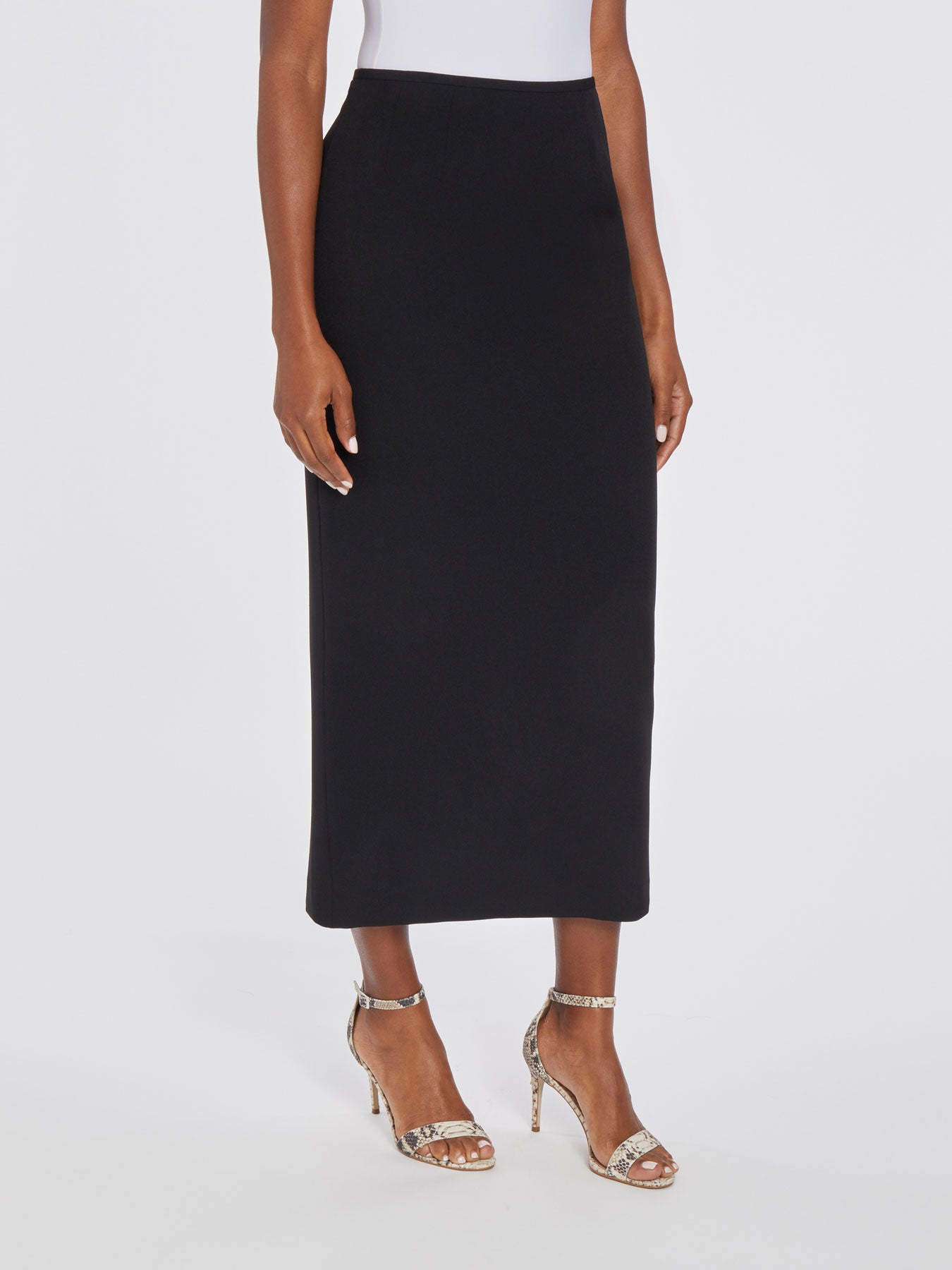 Buy Abhishti Black Crepe Flared Maxi Skirt - Skirts for Women 1545728 |  Myntra